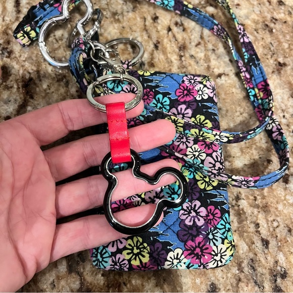 Vera Bradley Disney Park Zip ID Wallet Lanyard Floral Mickey Mouse Castle Travel - Picture 6 of 10